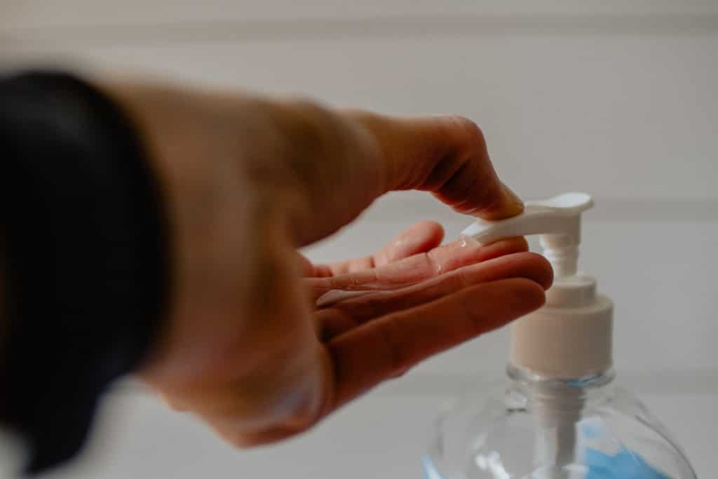Homemade Antibacterial Hand Sanitizer